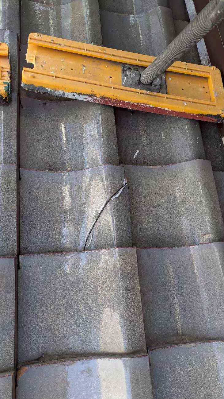 名古屋市にて雨漏り修理〈瓦屋根の雨漏り〉 施工前