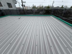 名古屋市にて折板屋根のメンテナンス 施工後