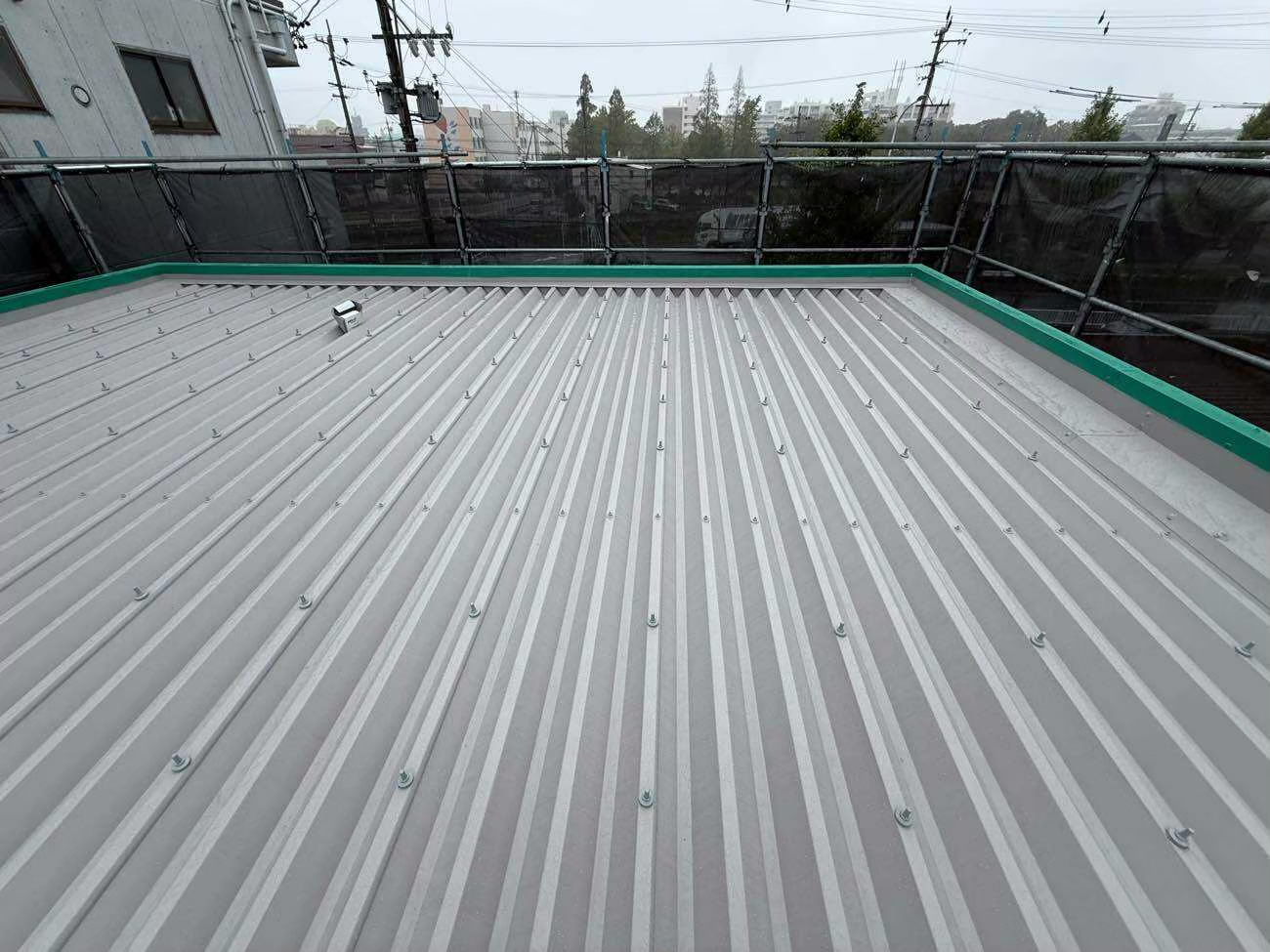 名古屋市にて折板屋根のメンテナンス 施工後