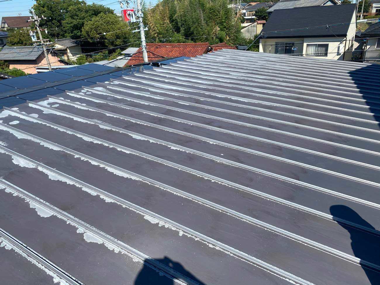 名古屋市にて雨漏り予防の屋根塗装工事 施工前