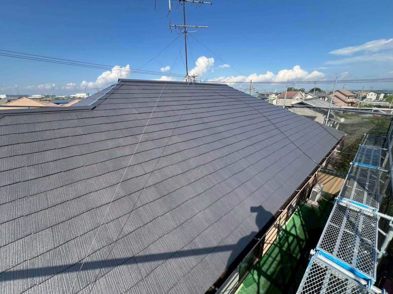 名古屋市にて雨漏り予防の屋根塗装工事〈築20年雨漏りの心配から〉 施工後