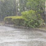台風のあと、雨漏りチェックはどうする？点検ポイントと応急処置を解説